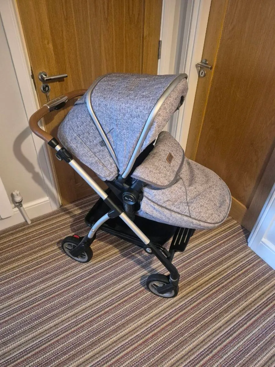 Silvercross Wayfarer Travel System - Image 4