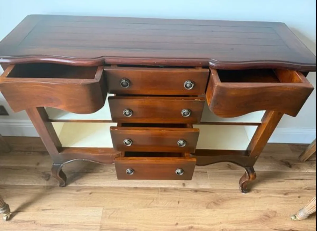 Console table - Image 2