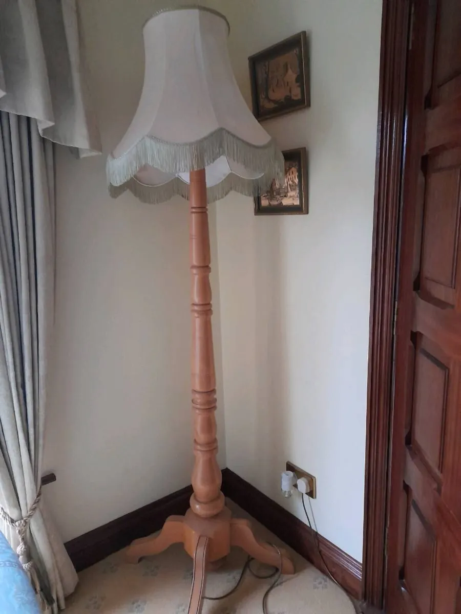 Standard lamp