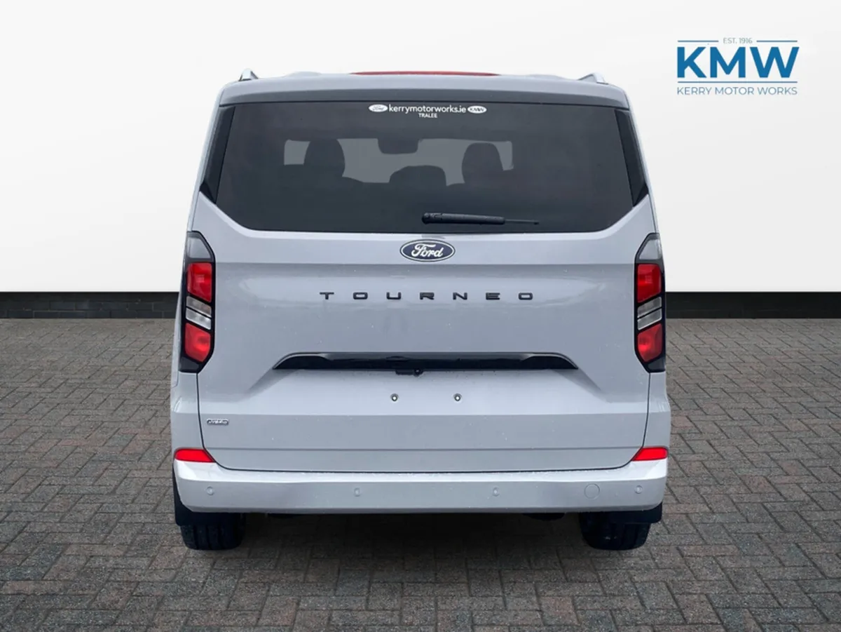 Ford Tourneo Custom 2.5 SWB Limited PHEV..High Spe - Image 4