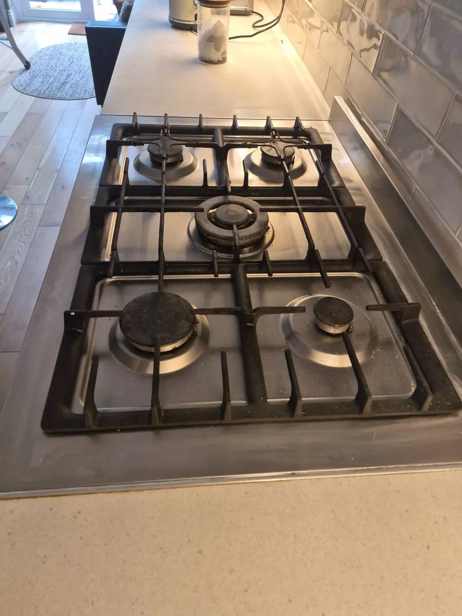 **PRICE DROP** 90cm Hotpoint Duel Fuel cooker - Image 4