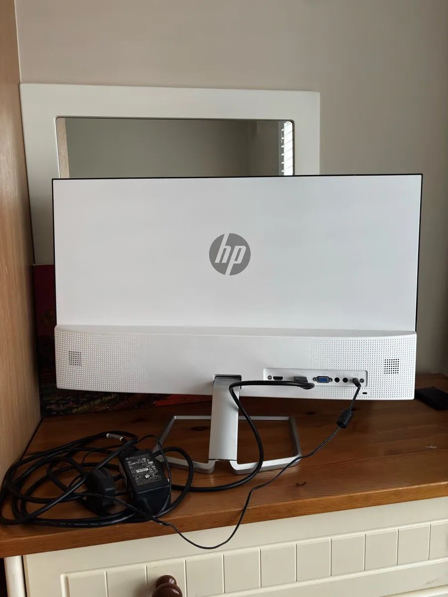 Monitor - Image 2