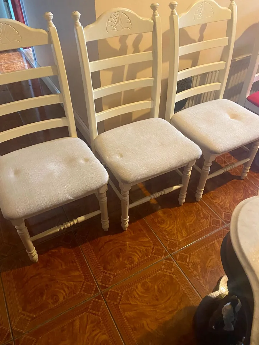 Kitchen chairs - Image 4