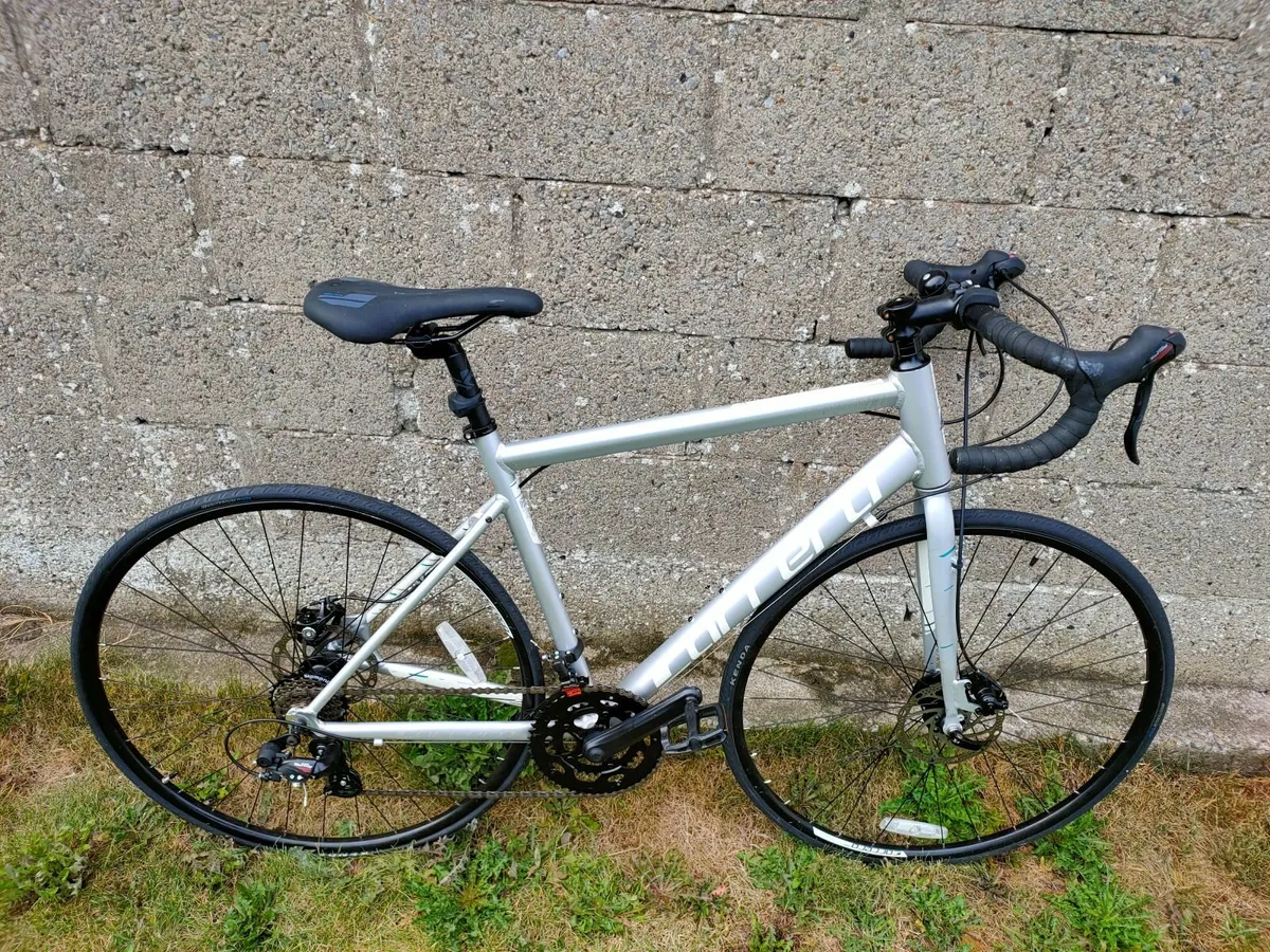 Carrera Zelos Womens Road Bike – Silver - Image 3