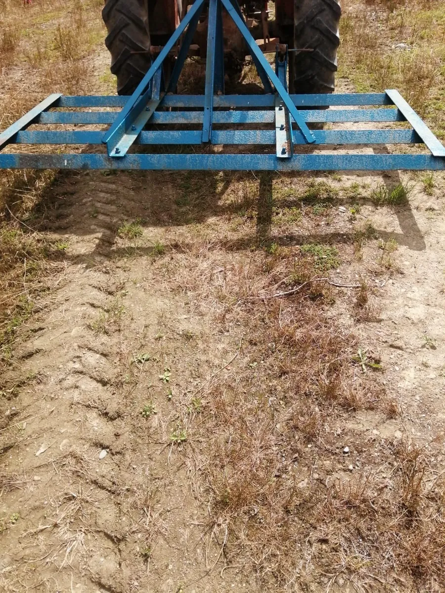 Land leveller - Image 1