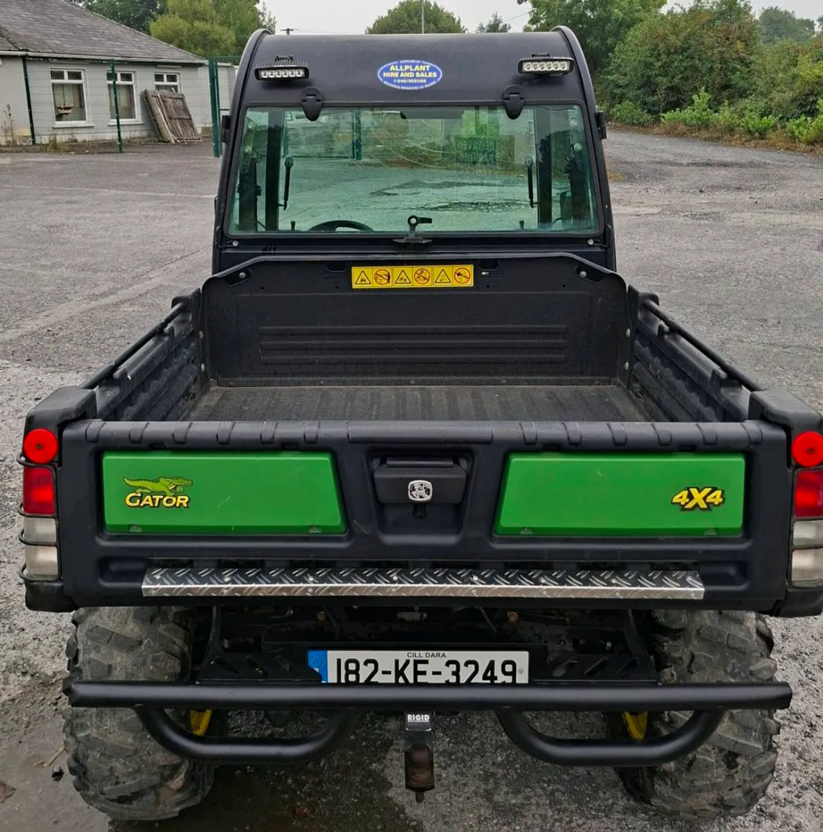 2018 John Deere XUV 855M Gator - Image 4