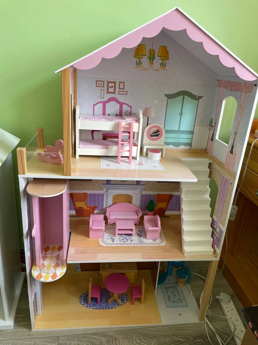 Doll house - Image 3