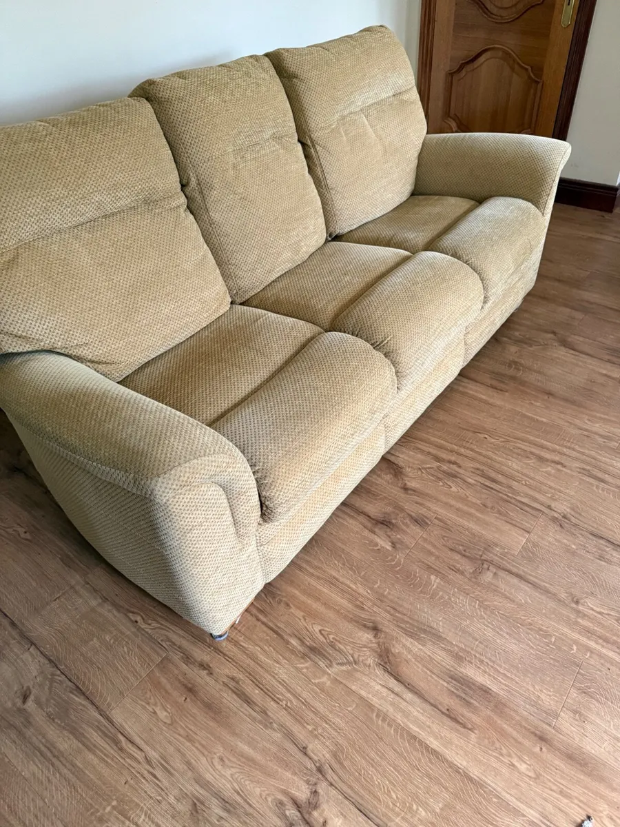 3seater Parker Knoll sofa - Image 1