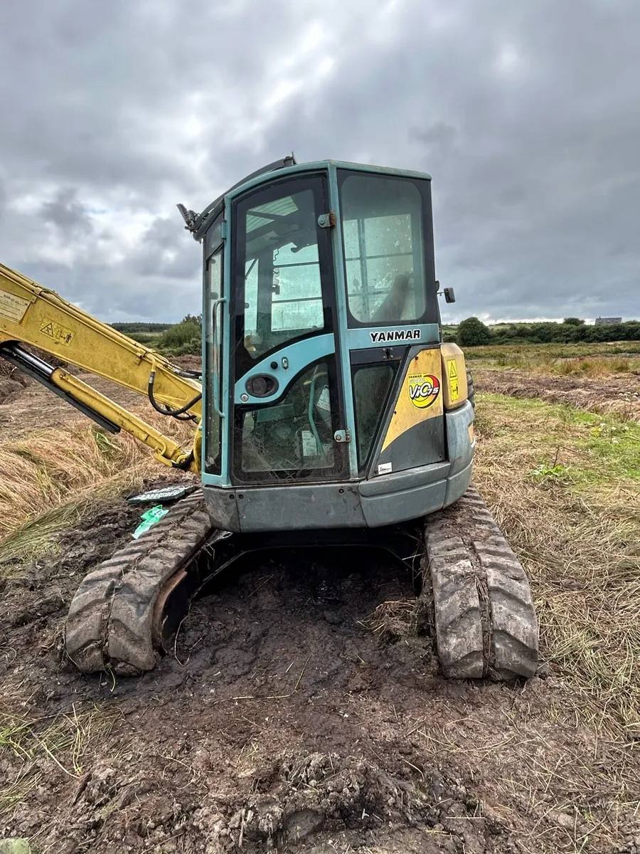 yanmar vio75 - Image 3