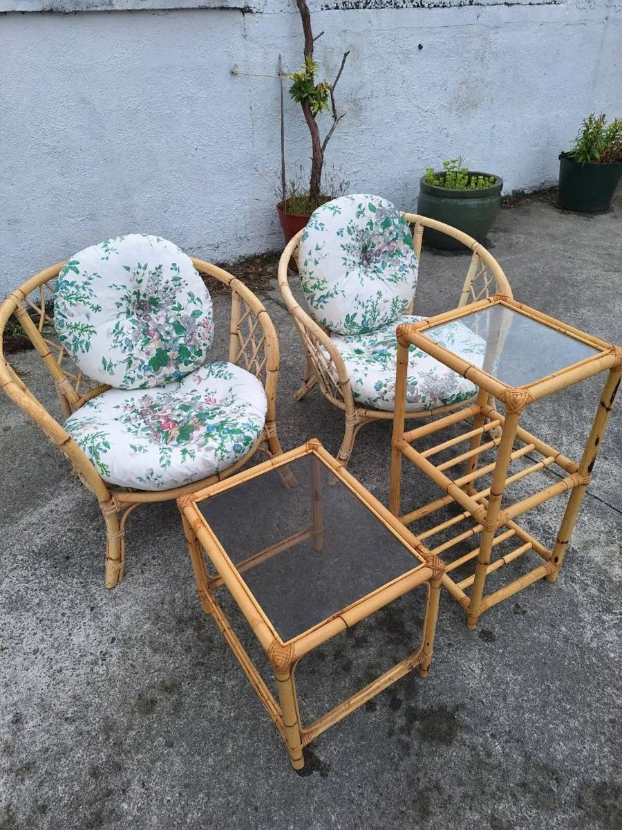 Conservatory furniture