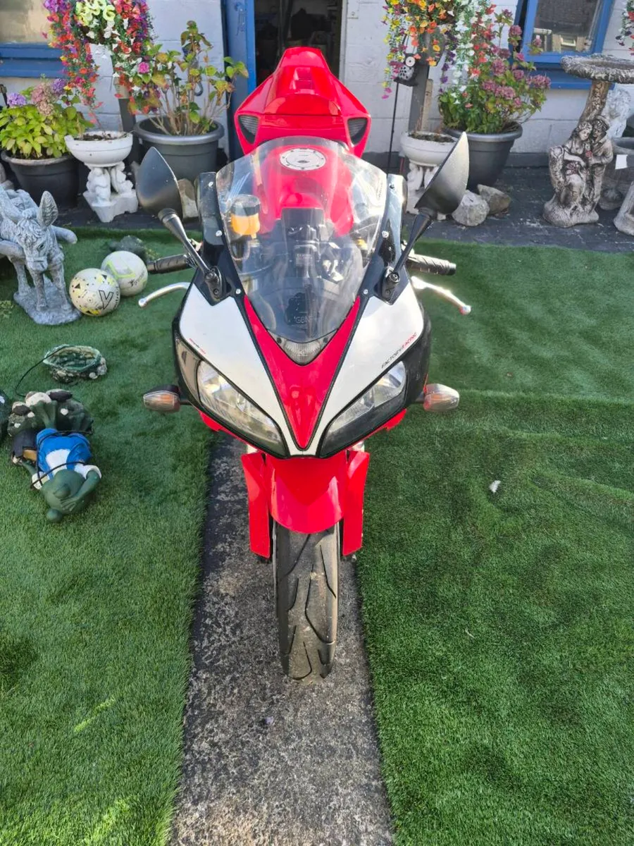 Honda Fireblade CBR 1000rr - Image 3