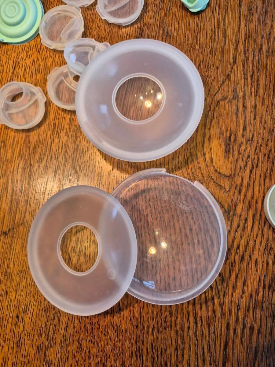 2 x double Elvie breast pumps - Image 2