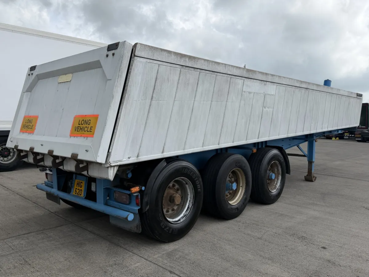 2002 DENNISON Sloper Aggregate Tipping Trailer - Image 4