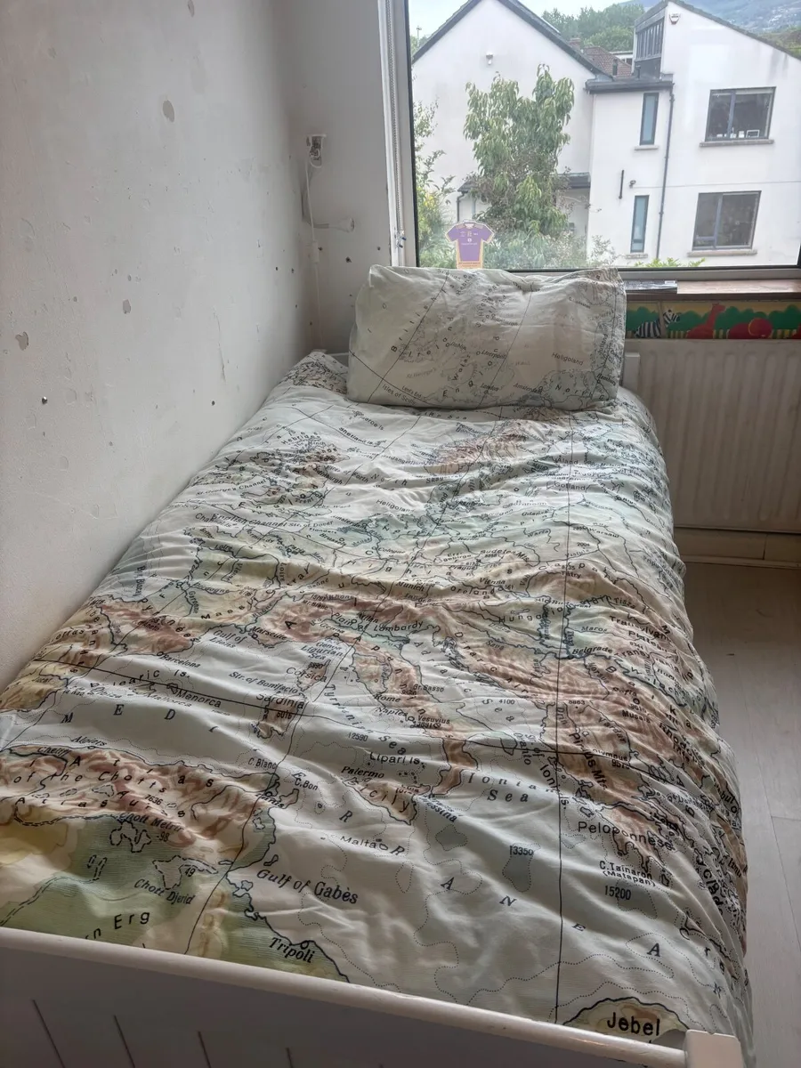 Bed - Image 3