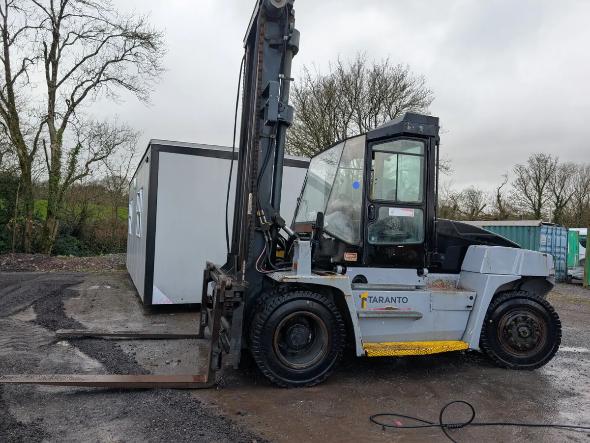 Kalmar 10 Ton Forklift 2007 - Image 1