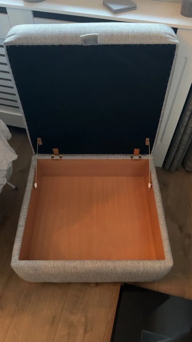 Sofa, arm chair and foot rest - Image 4