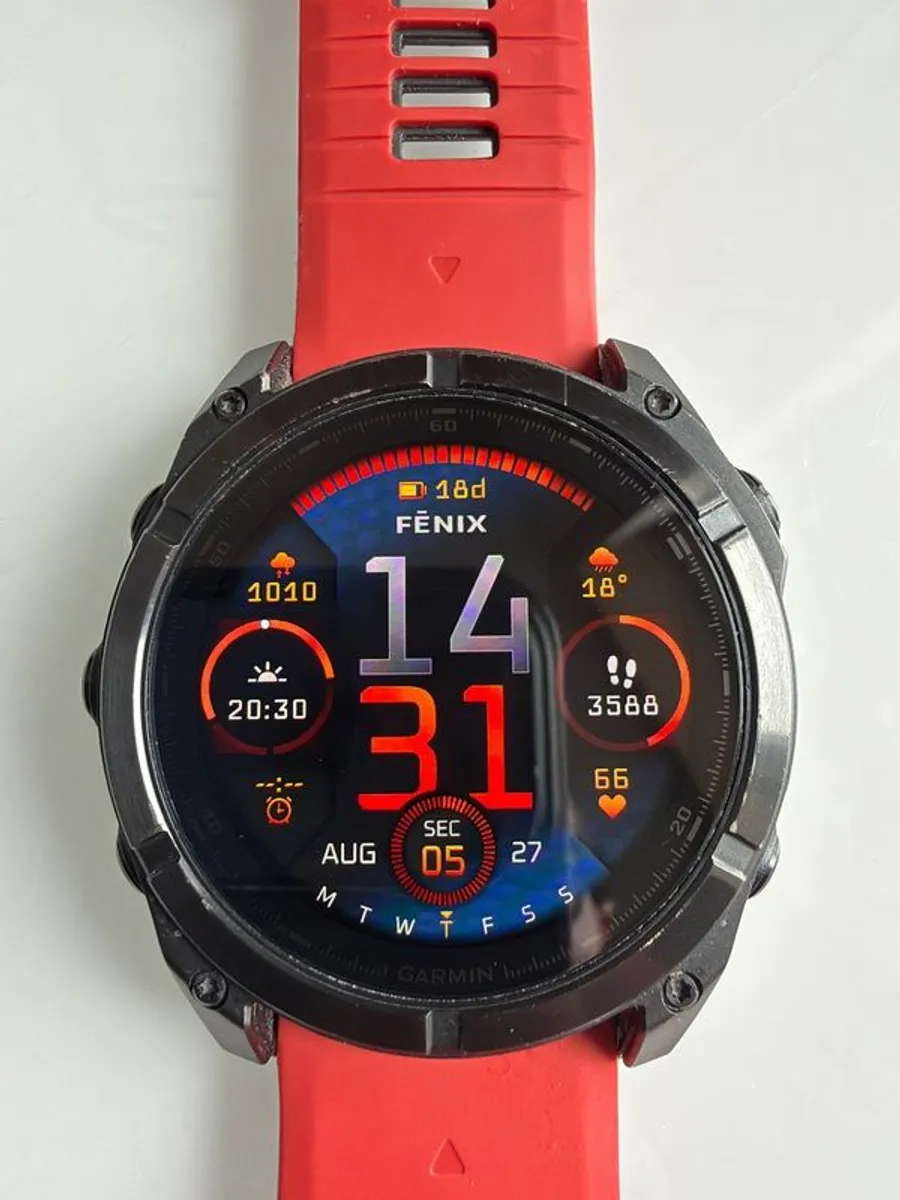 Garmin Fenix 8 Amoled/Sapphire - Image 2