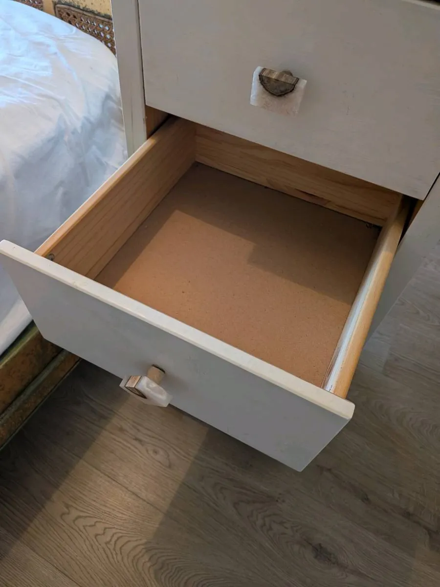 Chest of drawers - Image 4