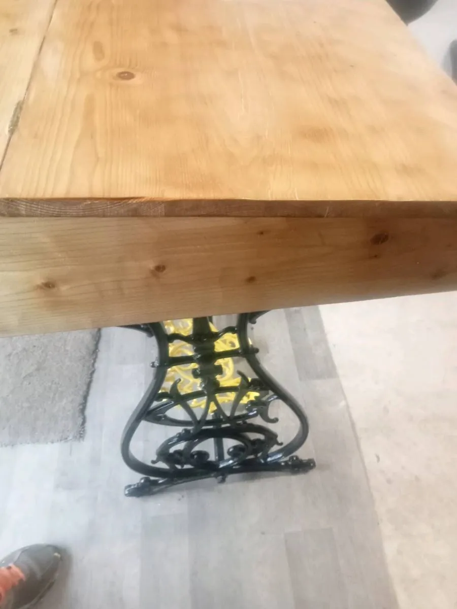 Old sloped writing desk - Image 2