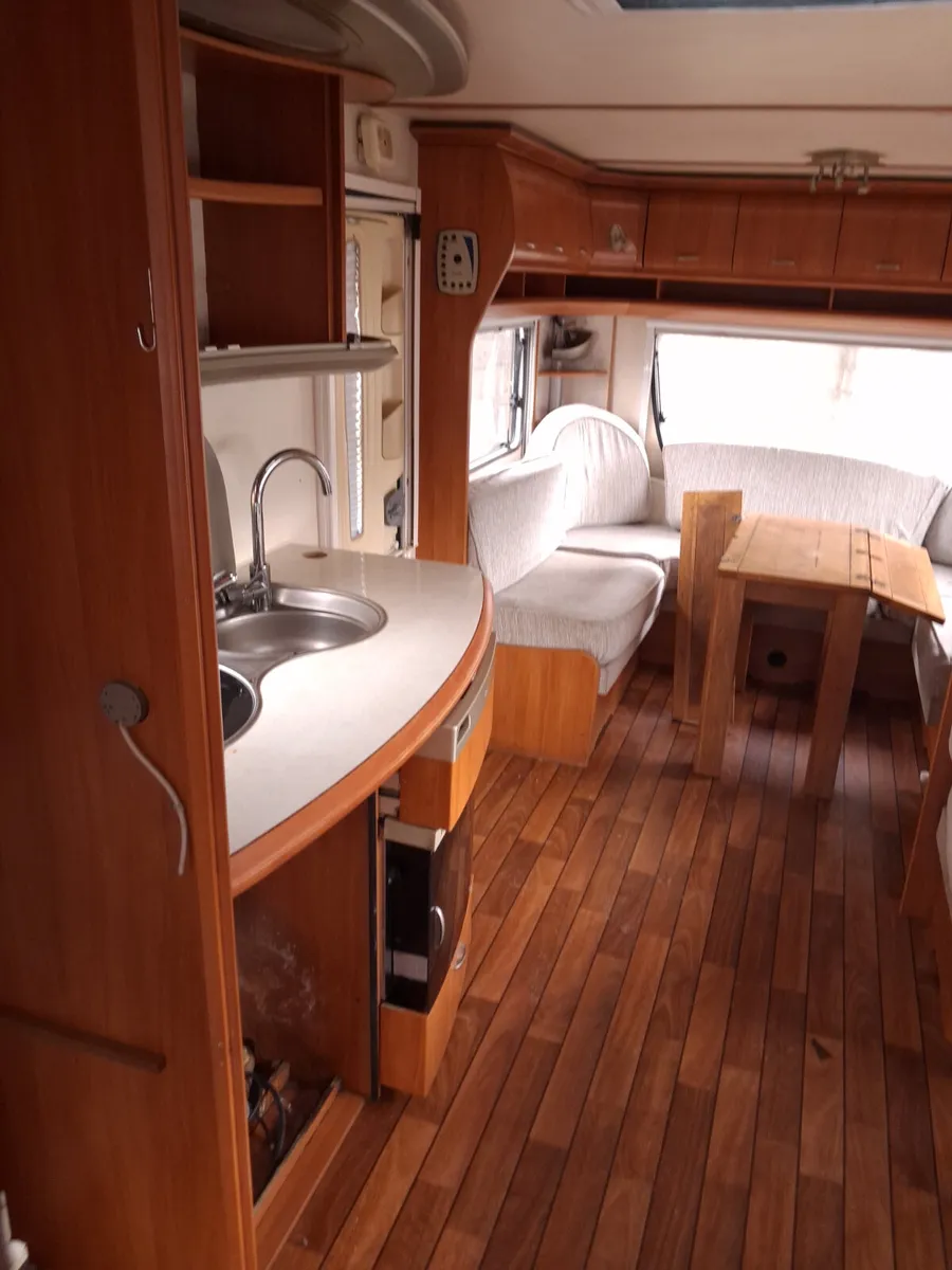 Cheap hobby caravan - Image 3