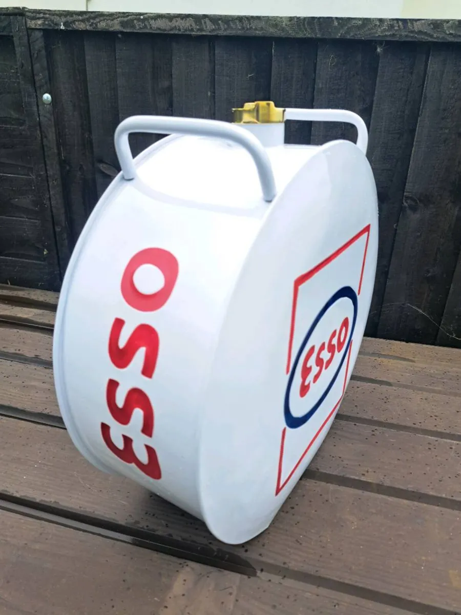 Esso oil can - Image 2