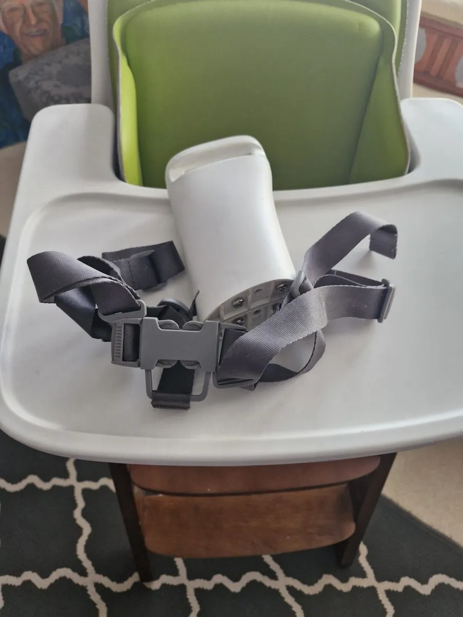 Baby high chair - Image 4