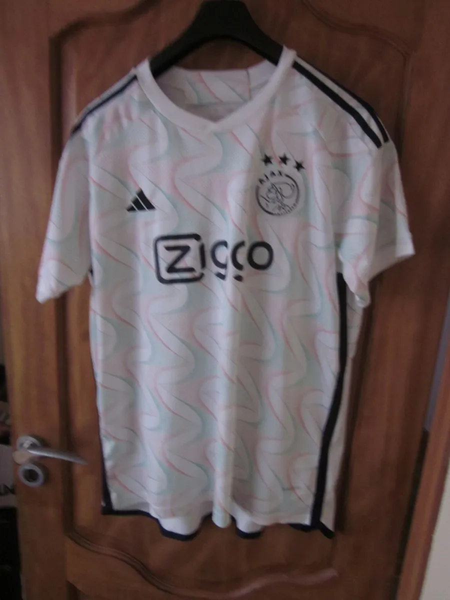 Ajax Football Shirt 2023/2024 Away Mens XL - Image 1