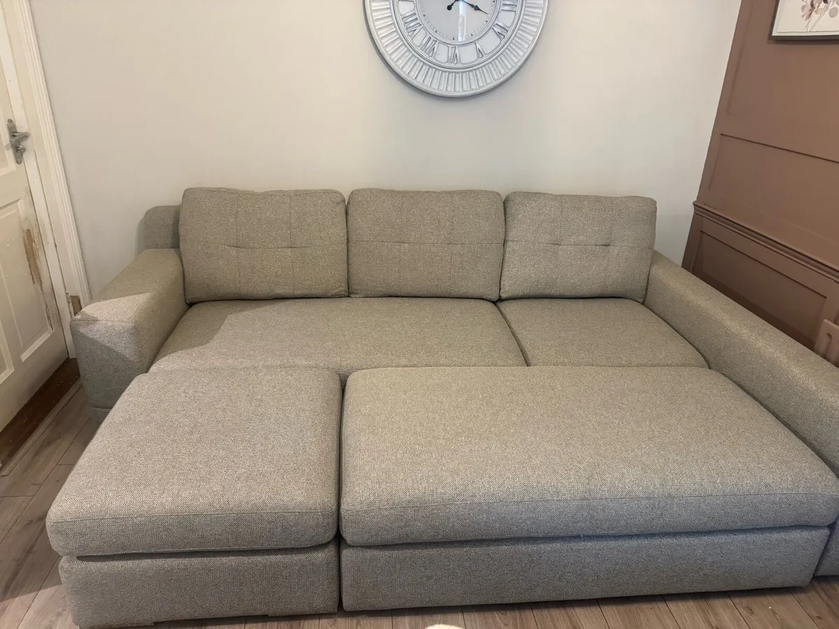 Couch with chaise and foot stool - Image 2