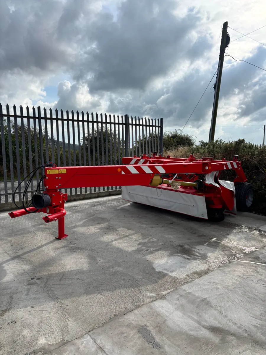 MARANGON 9FT 4 TRAILED MOWER - Image 1