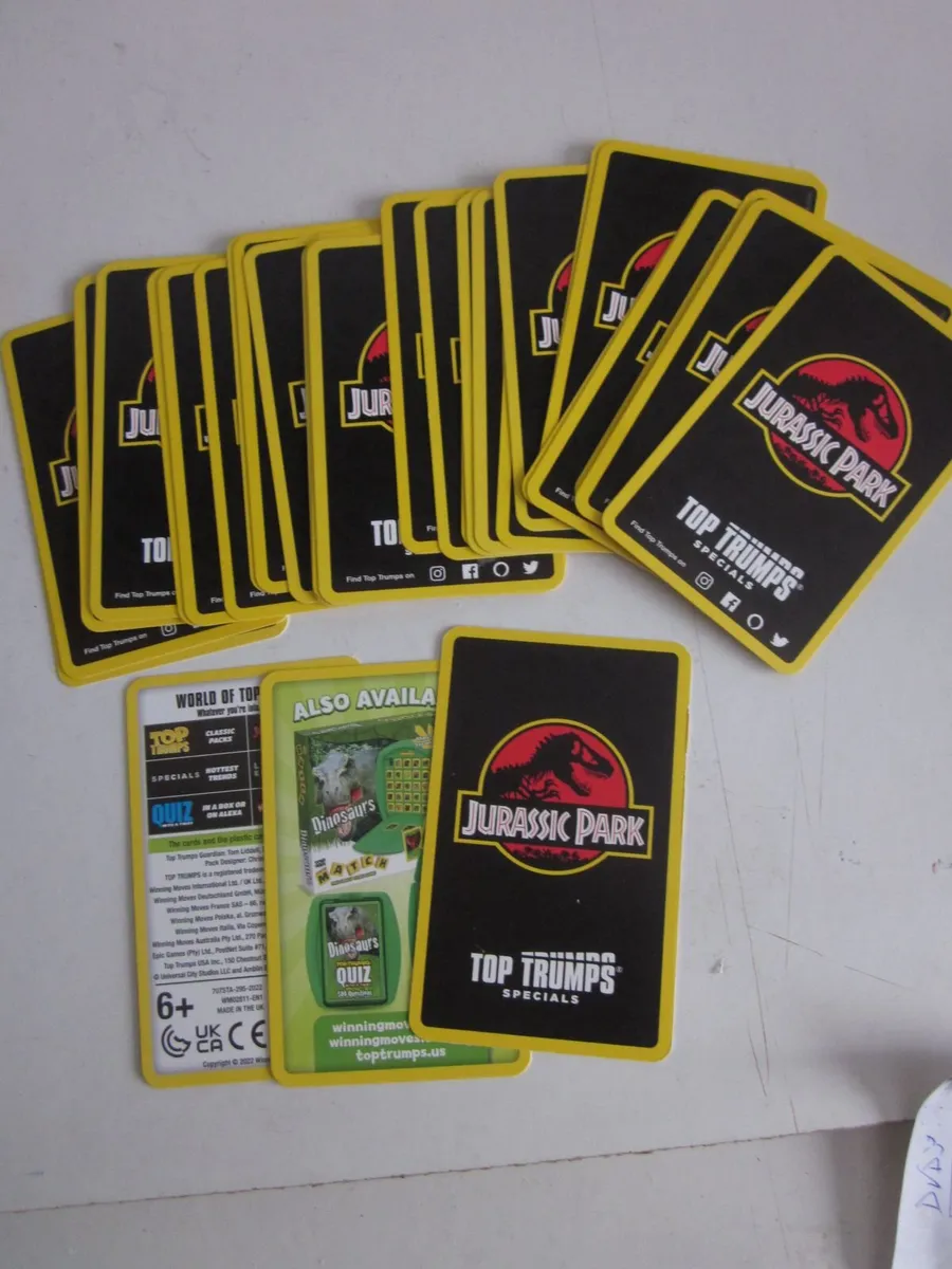 Top Trumps Jurassic Park Specials Card Game - Image 3