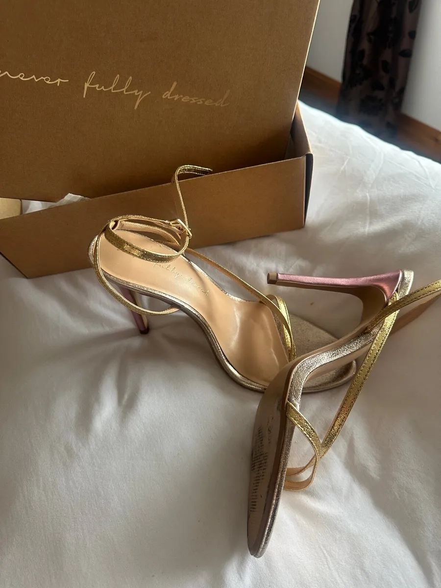 Shoes - Image 1