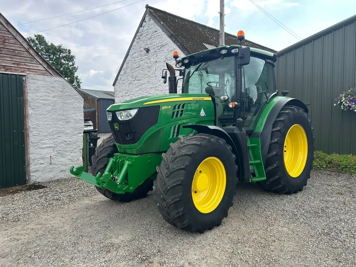 John Deere 6150R 2014 (2510 genuine hours) - Image 1