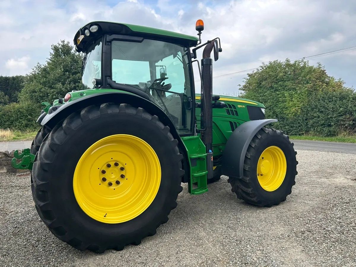 John Deere 6150R 2014 (2510 genuine hours) - Image 4