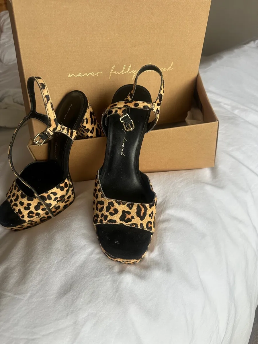 Shoes - Image 1