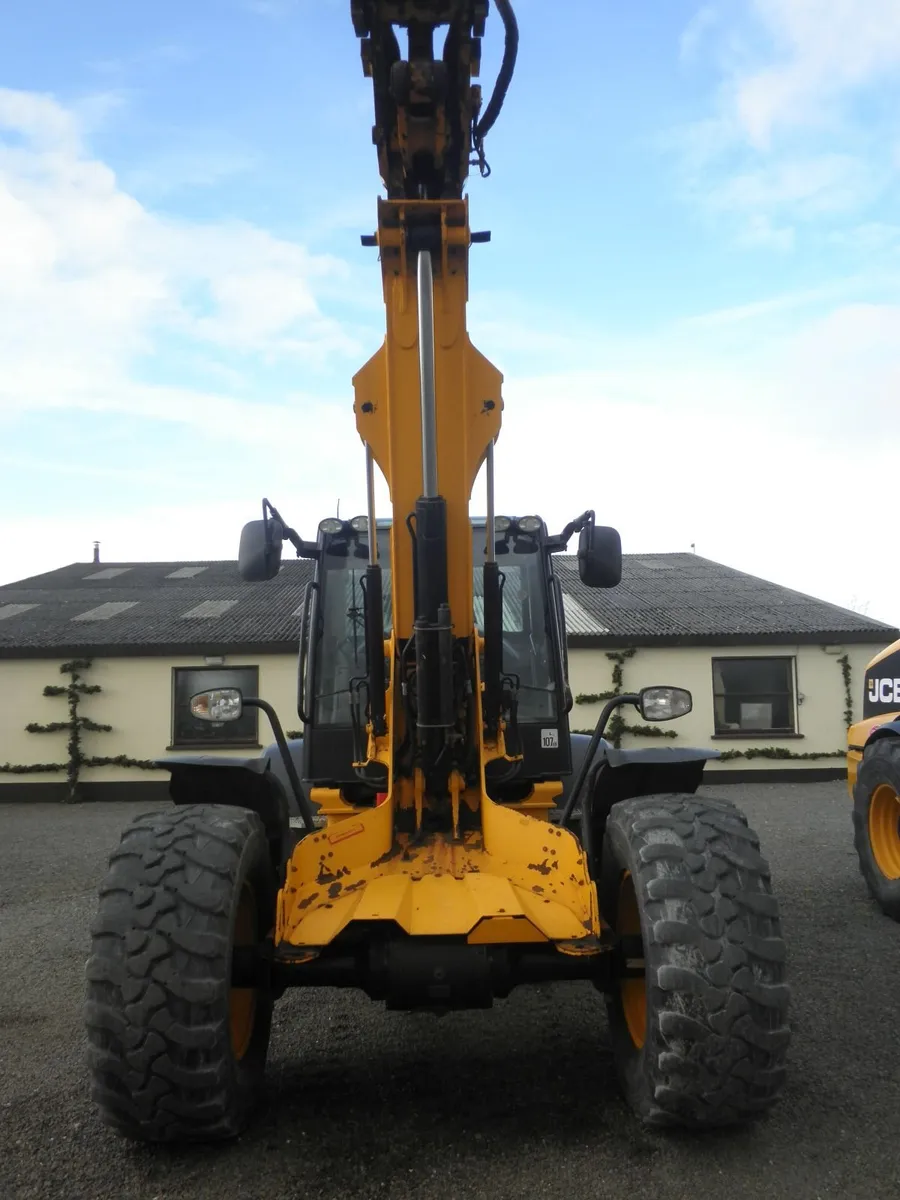 2016 JCB 320 Loader - Image 4