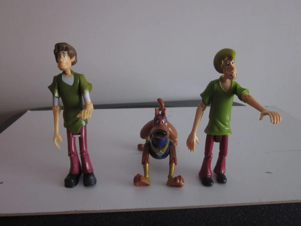 Scooby-Doo and Shaggy Moveable Figures - Image 1