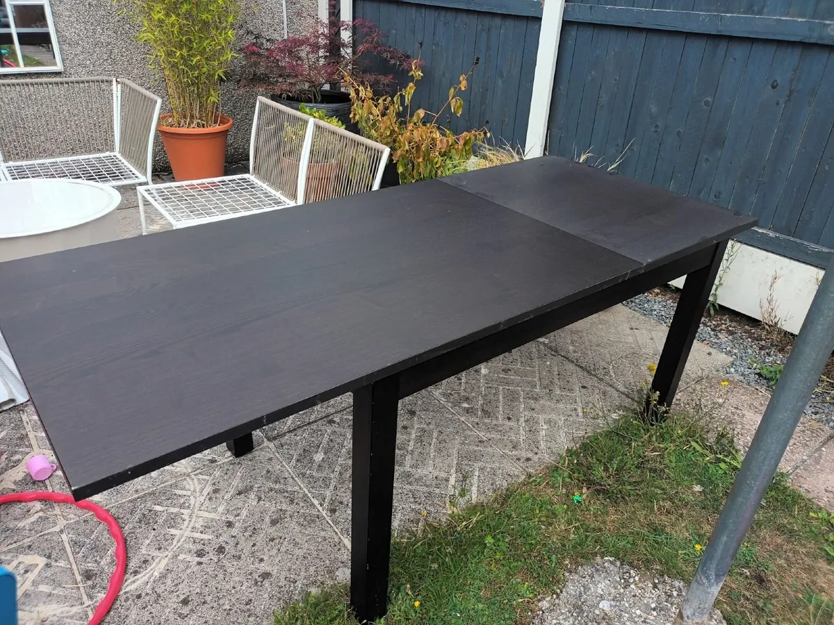 Dining table - Image 2