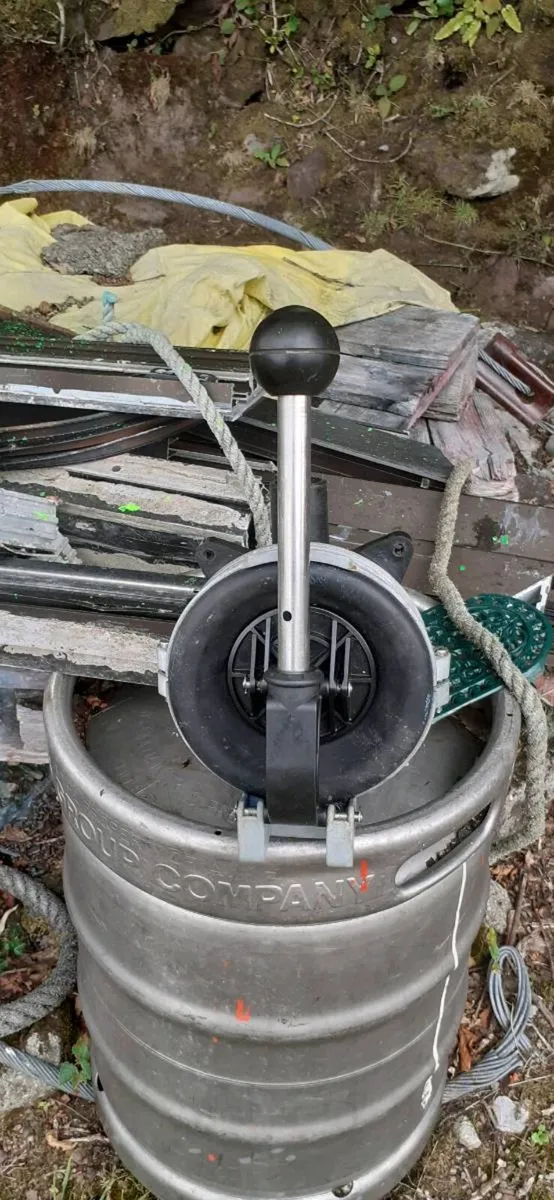 2 Pumps - Image 1