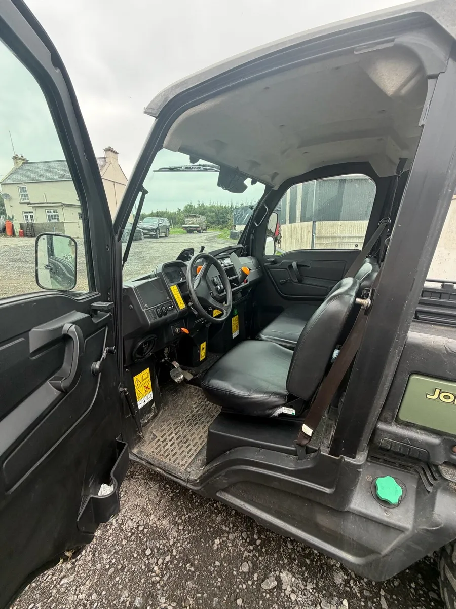 2019 John Deere Gator - Image 3