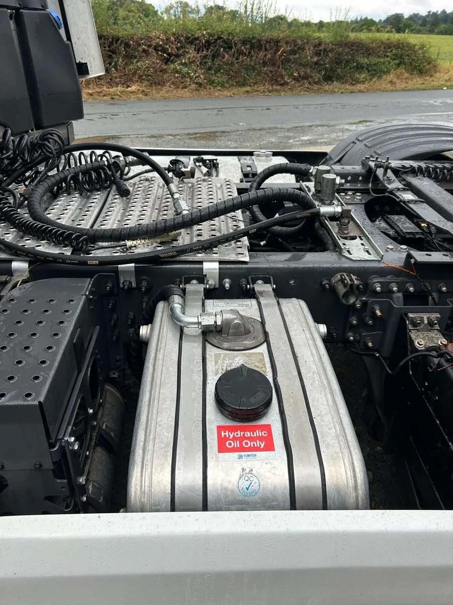 Renault t high 520 - Image 3