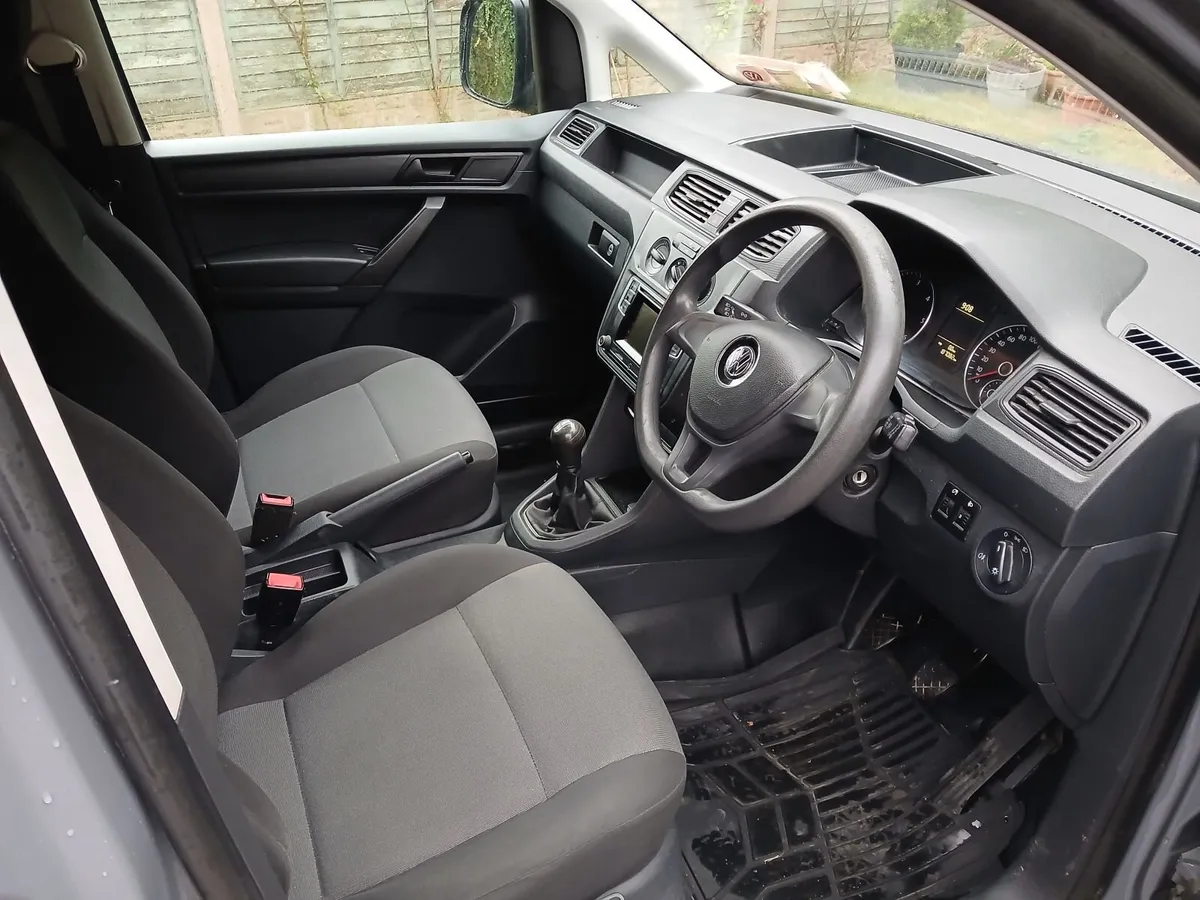 Volkswagen Caddy 2016 - Image 3