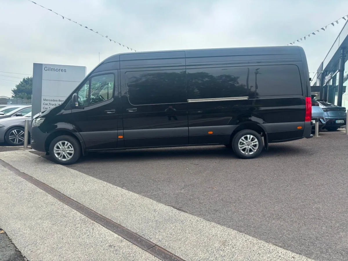 Mercedes-Benz Sprinter 317 LWB PRO AUTOMATIC - Image 2