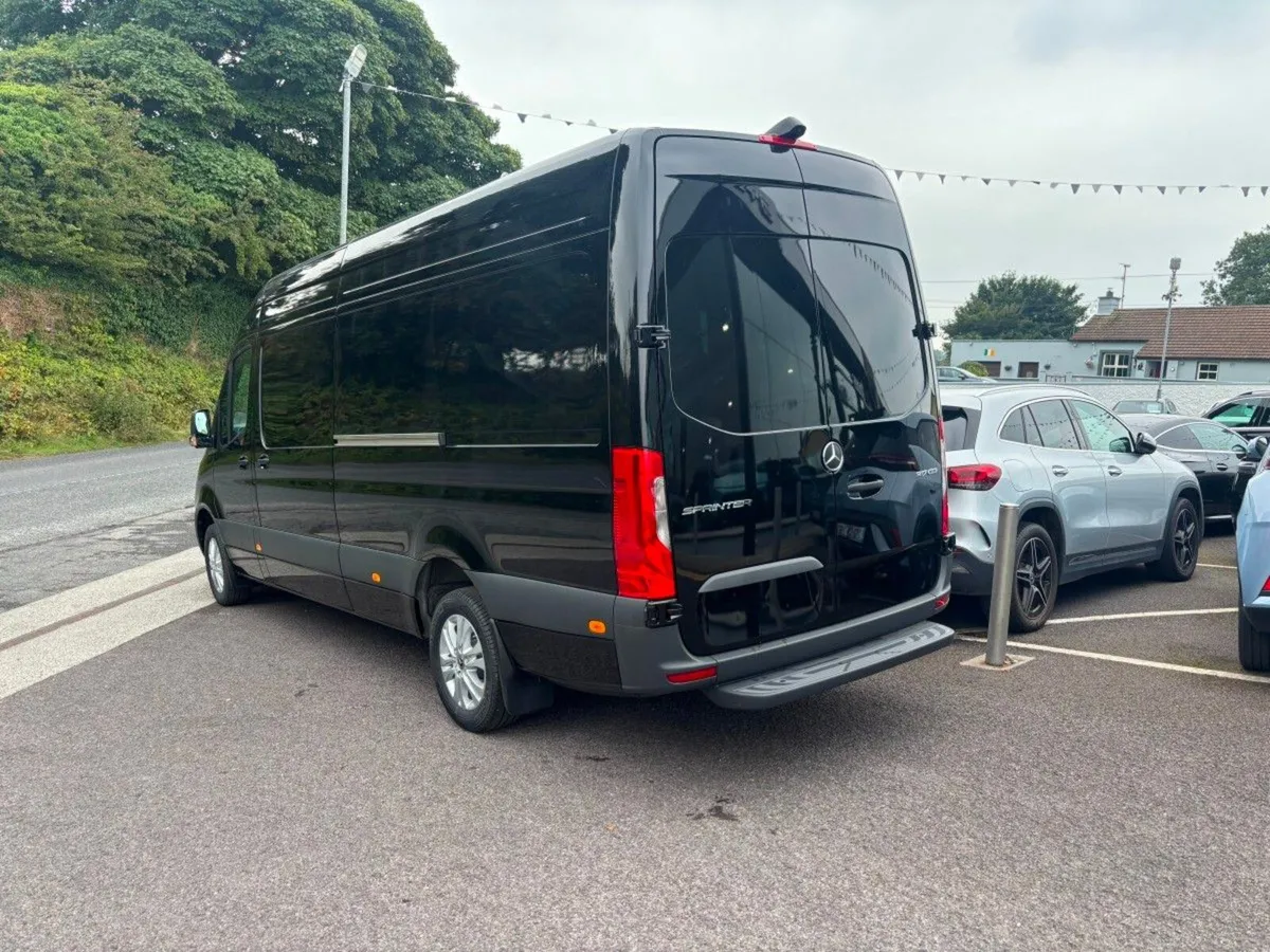 Mercedes-Benz Sprinter 317 LWB PRO AUTOMATIC - Image 3