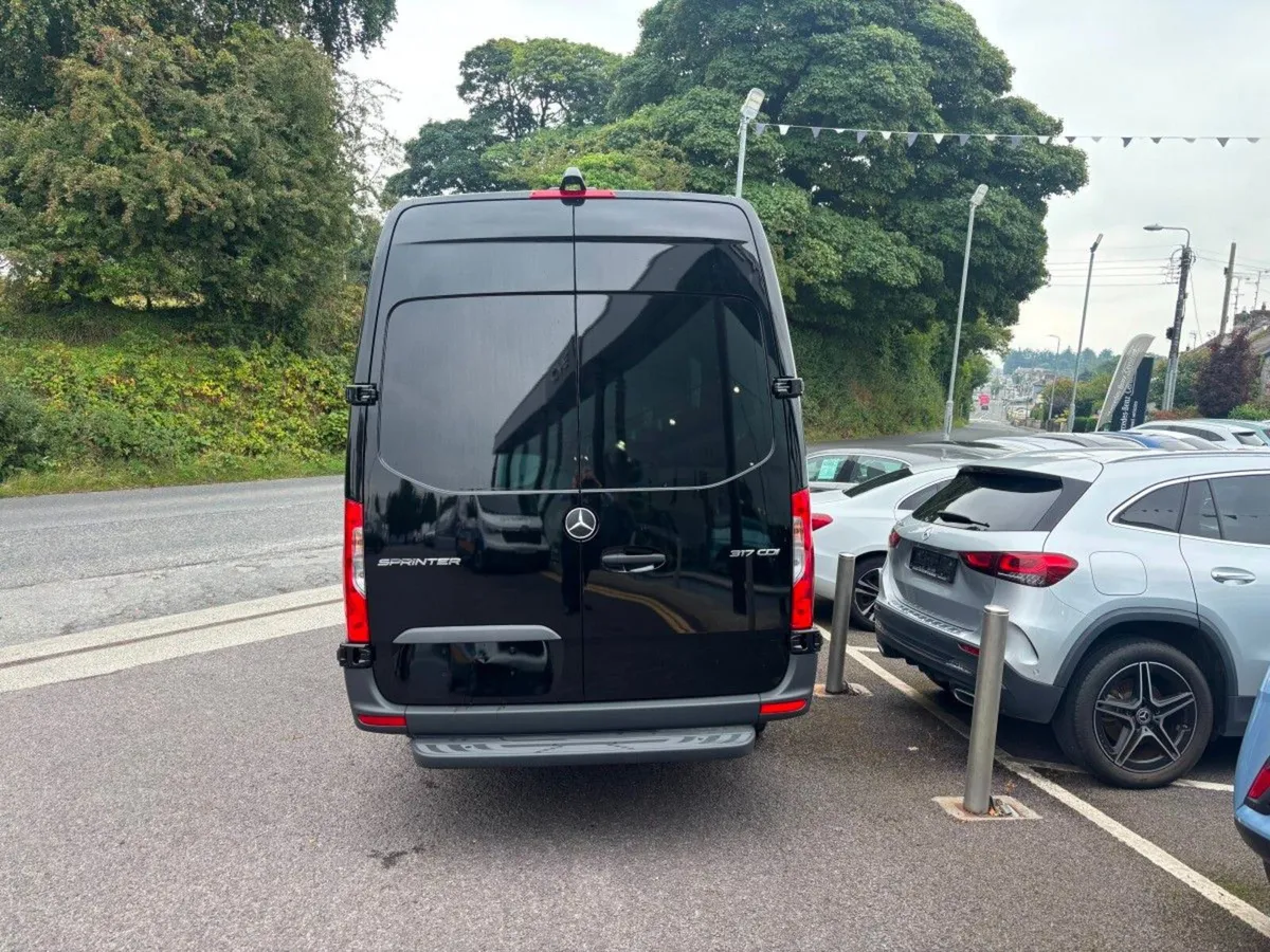 Mercedes-Benz Sprinter 317 LWB PRO AUTOMATIC - Image 4