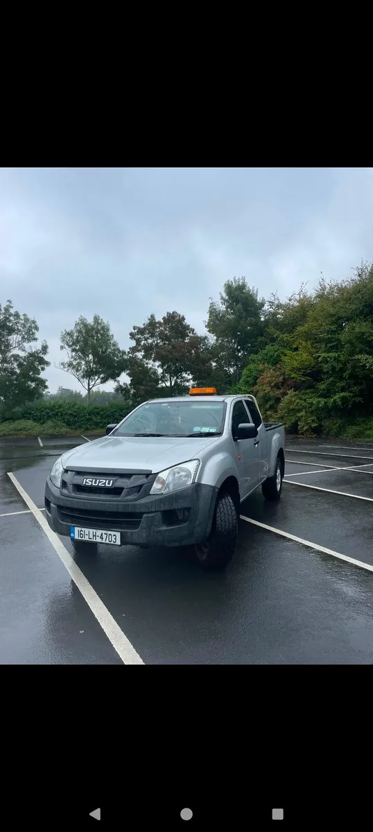 Isuzu Jeep - Image 2