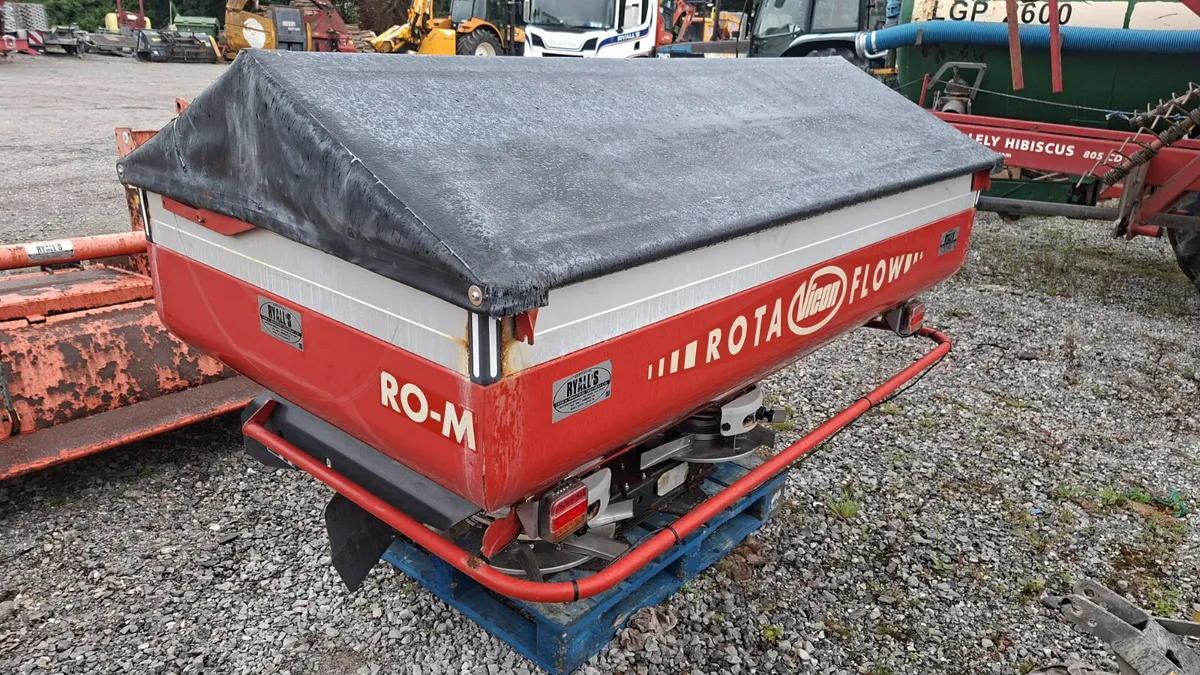 Vicon Kverneland 1.5 Ton Fertilizer spreader - Image 4