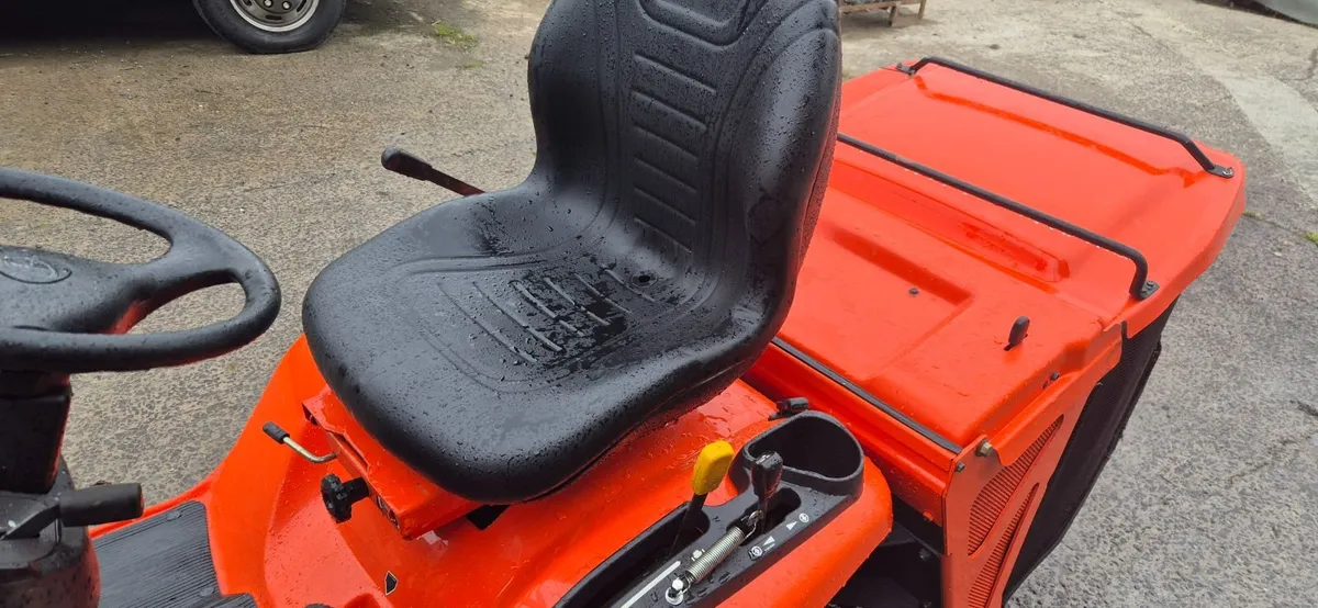 Kubota gr2100 - Image 4