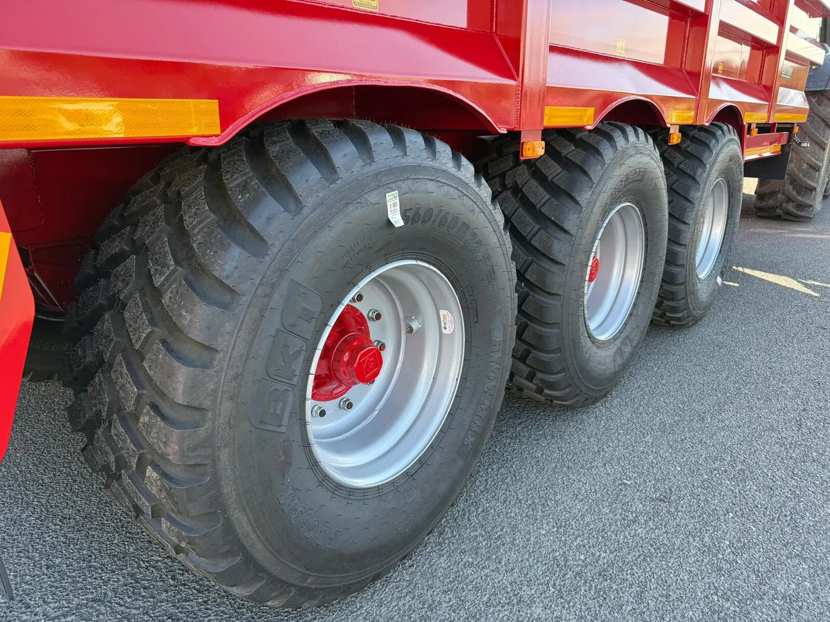 Broughan 26 Tonne Dump Trailer - Image 4