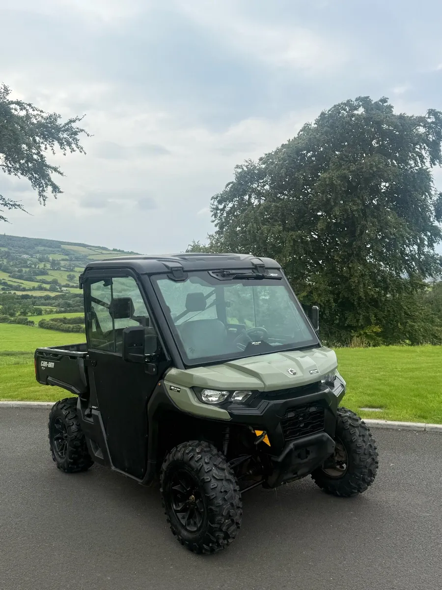 2021 Can am Traxter HD8 - Image 2