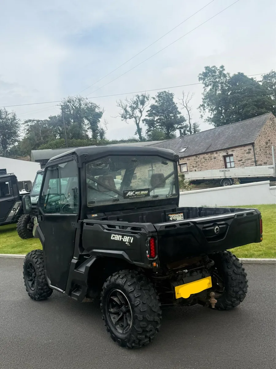2021 Can am Traxter HD8 - Image 4